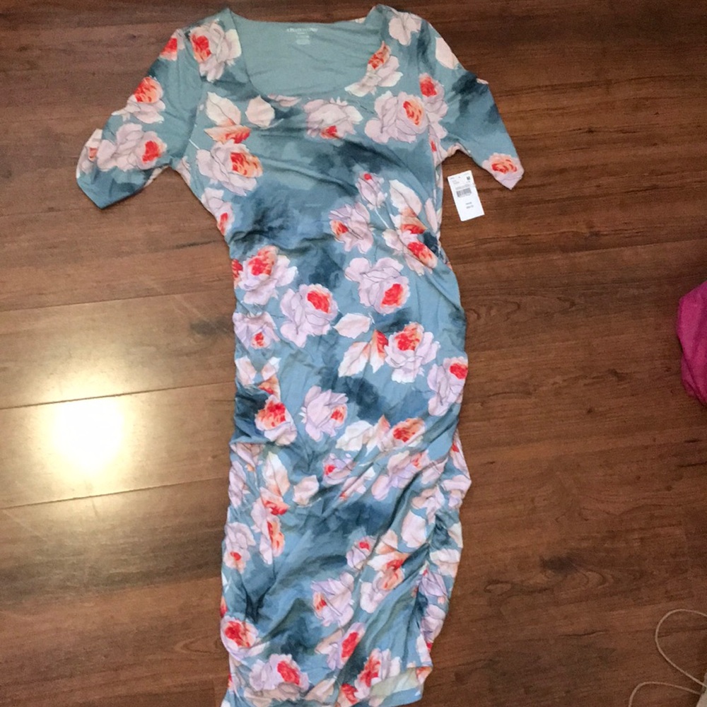 NWT maternity dress